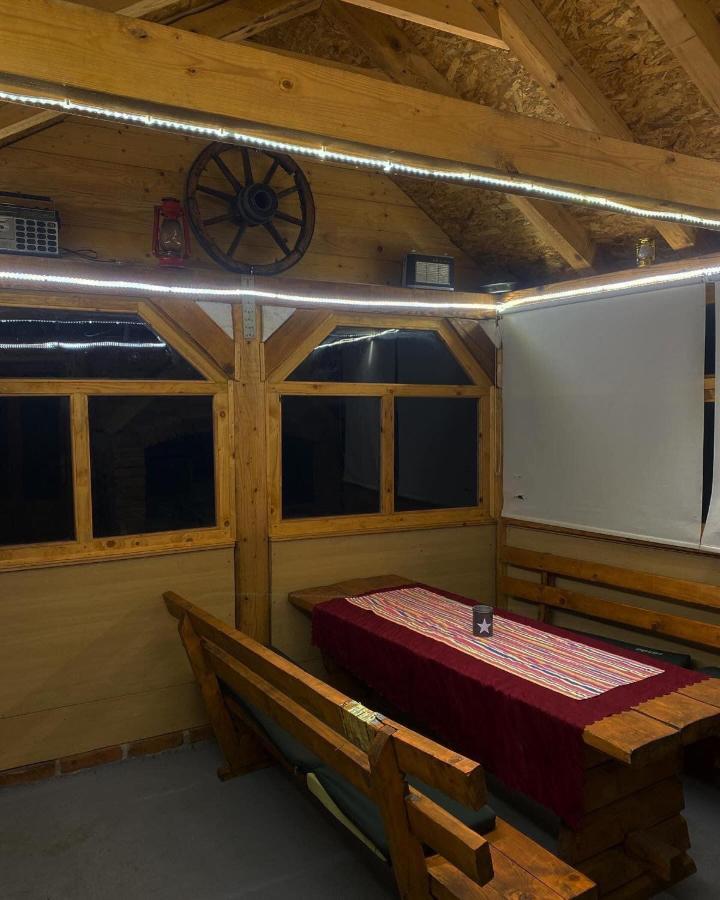 Vikendica Amra I Indir Villa Travnik Bagian luar foto